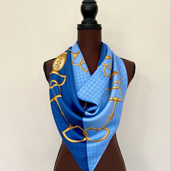 Display # 1 Gucci Scarf Logo Horsebit Chains Double Blue Large Silk Wrap - Picture 11 of 16